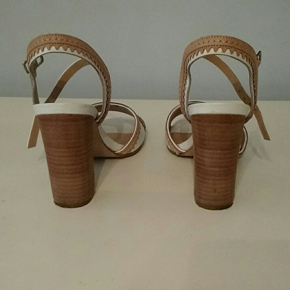 Saks Fifth Avenue White Vintage Heels - Picture 5 of 6